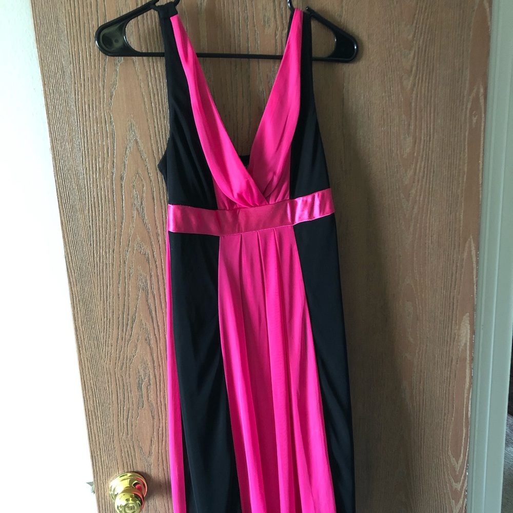 Black and pink dress!
